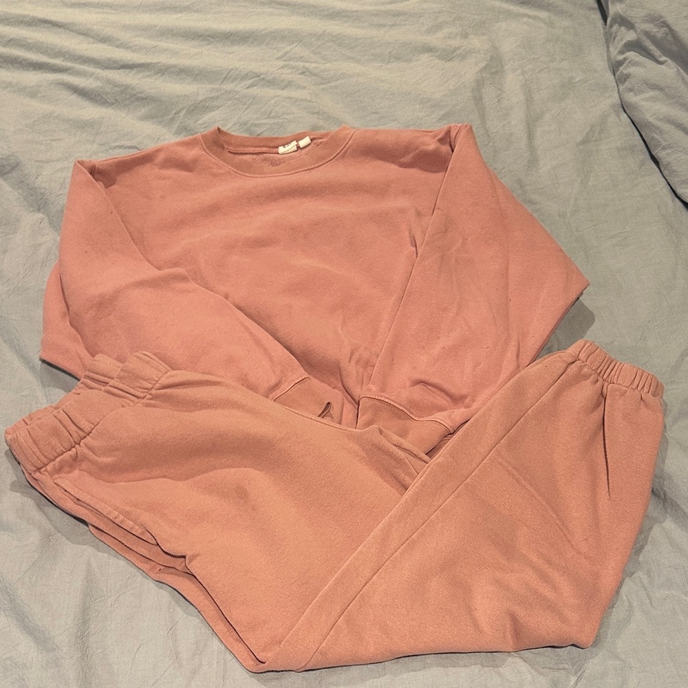 GAP Women's Pink Sweatshirt and Joggers Set